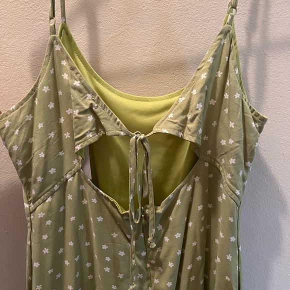 PacSun Daisy Dress 💚🌼 - Picture 4 of 7